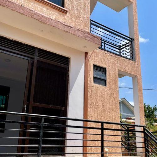 gYNaxbLeGThAdKw4Hm5b